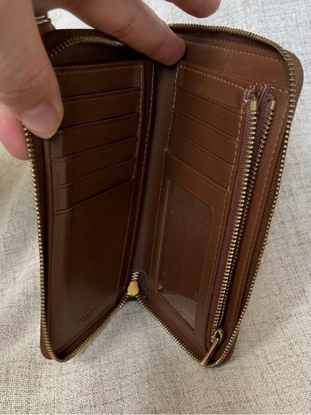 Coach Brown Signature Canvas Zip Wallet with Logo Plaque - Picture 2 of 5
